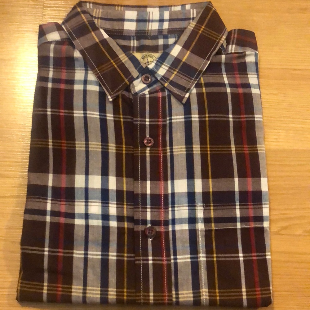 Short sleeve button down shirt